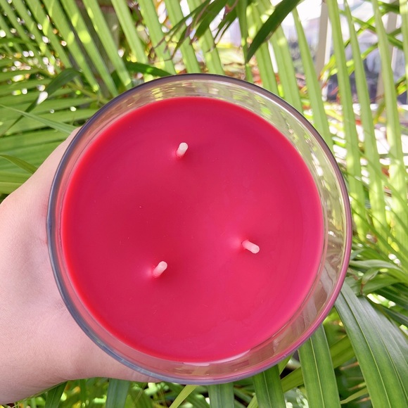 Bath and Body Works Old Fashioned Cider Donut candle - Picture 4 of 8